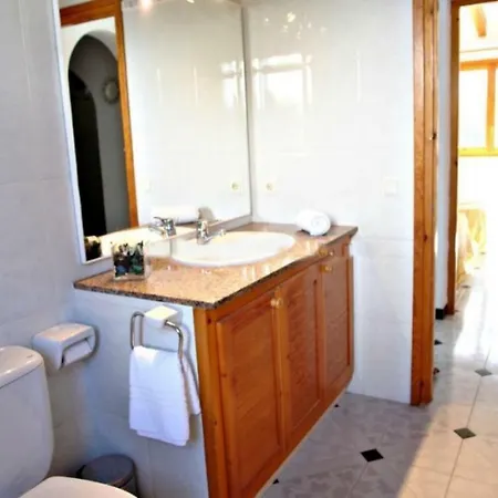 Holiday home Na Y Veni