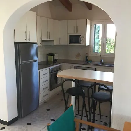 Na Y Veni Holiday home *