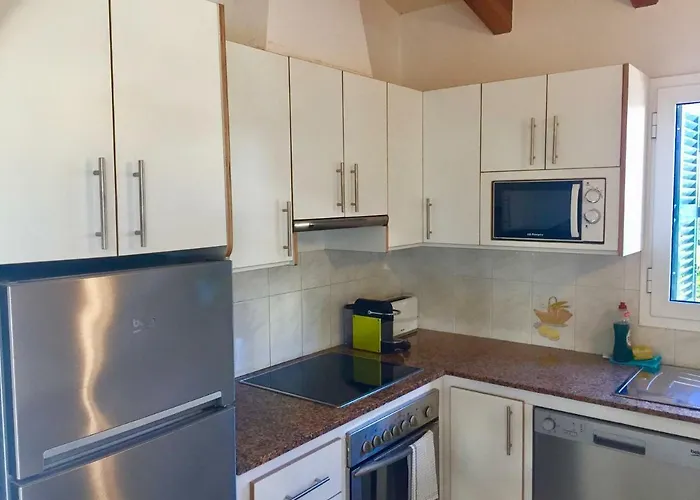 Na Y Veni * Cala'N Bosch (Menorca)